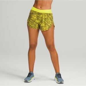 Lululemon | Women's SeaWheeze Find Your Pace Lined High-Rise Short 3' Size 8